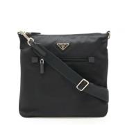 Prada Vintage Pre-owned Canvas crossbodyvskor Black, Dam