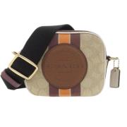 Coach Pre-owned Pre-owned Canvas axelremsvskor Beige, Dam