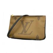 Louis Vuitton Vintage Pre-owned Tyg axelremsvskor Brown, Dam