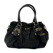 Prada Vintage Pre-owned Nylon axelremsvskor Black, Dam