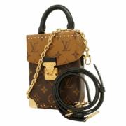 Louis Vuitton Vintage Pre-owned Tyg axelremsvskor Brown, Dam