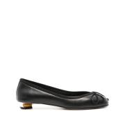 Alexander McQueen Svarta Läder Slipsdetaljer Slip-On Skor Black, Dam