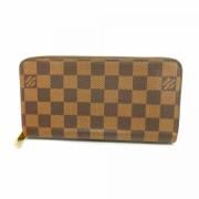 Louis Vuitton Vintage Pre-owned Tyg plnbcker Brown, Dam