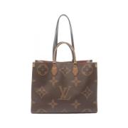 Louis Vuitton Vintage Pre-owned Canvas axelremsvskor Brown, Dam