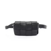 Bottega Veneta Vintage Pre-owned Laeder crossbodyvskor Black, Dam