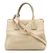 Prada Vintage Pre-owned Laeder handvskor Beige, Dam