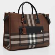 Burberry Vintage Pre-owned Canvas axelremsvskor Brown, Dam