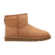 UGG Mysiga Sheepskin Mini Boots Brown, Herr