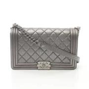 Chanel Vintage Pre-owned Laeder crossbodyvskor Gray, Dam