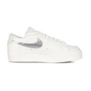 Nike Låg Plattforms Sneaker med Metallic Swoosh White, Dam