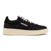 Autry Klassiska Svarta Platta Sneakers Black, Dam