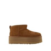 UGG Shearling Slip-On Stövlar i Chestnut Brown Brown, Dam