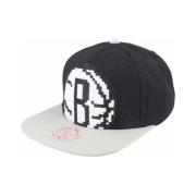 Mitchell & Ness Svart Brooklyn Nets 8-Bit Snapback Keps Black, Herr