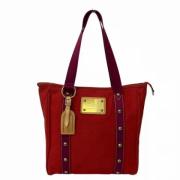 Louis Vuitton Vintage Pre-owned Bomull totevskor Red, Dam