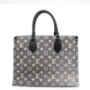 Louis Vuitton Vintage Pre-owned Tyg louis-vuitton-vskor Gray, Dam