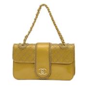 Chanel Vintage Pre-owned Laeder chanel-vskor Yellow, Dam