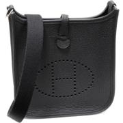 Hermès Vintage Pre-owned Laeder crossbodyvskor Black, Dam