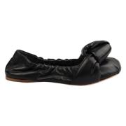 Miu Miu Läder Slip-On Skor - Stil 5F153Dlzk Black, Dam