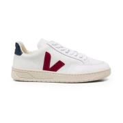 Veja Vita Sneakers med Bourgogne V-Detalj White, Herr