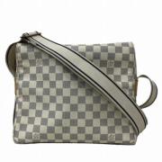 Louis Vuitton Vintage Pre-owned Canvas axelremsvskor White, Dam