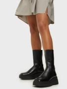 Vagabond Carla Chunky Heeled Boots Flat Boots