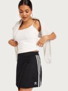 Adidas Originals - Minikjolar - Black - Wrapping Skirt - Kjolar - mini...