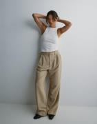 Nelly - Beige - Slouchy Suit Pants