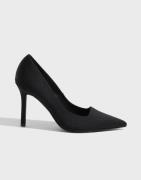 Nelly - Svart - Classic High Pump