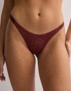 Calvin Klein Underwear - Röd - Dipped String Thong