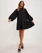 Pieces - Svart - Pcgretchen Ls Short Dress D2D Dmo