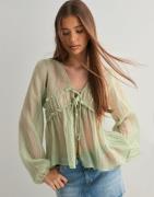 Nelly - Grön - Effortless Crincle Blouse