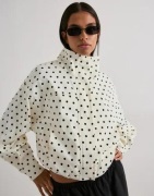 A.Kjærbede - Svart - Noah