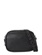Ultralight Dblzip Camerabag21 Pu Bags Crossbody Bags Black Calvin Klei...