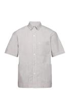 Short Sleeved Shirt - B White Tops Shirts Short-sleeved Grey Garment P...