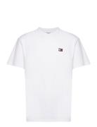 Tjm Clsc Tommy Xs Badge Tee Tops T-shirts Short-sleeved White Tommy Je...