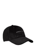 Lyle & Scott Embroidered Cord Cap Svart