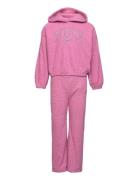 Nike Nike Swoosh Spirit Bouclé Teddy Set Rosa