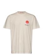 Revolution Application T-Shirt Beige